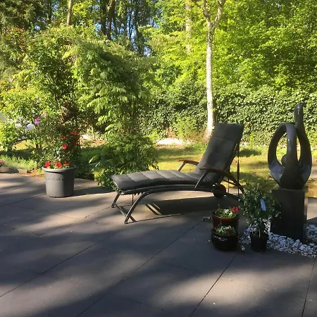 לינה וארוחת בוקר Porcini 4*